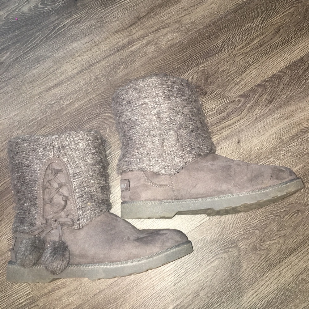 SUEDE & SWEATER WINTER BOOTS